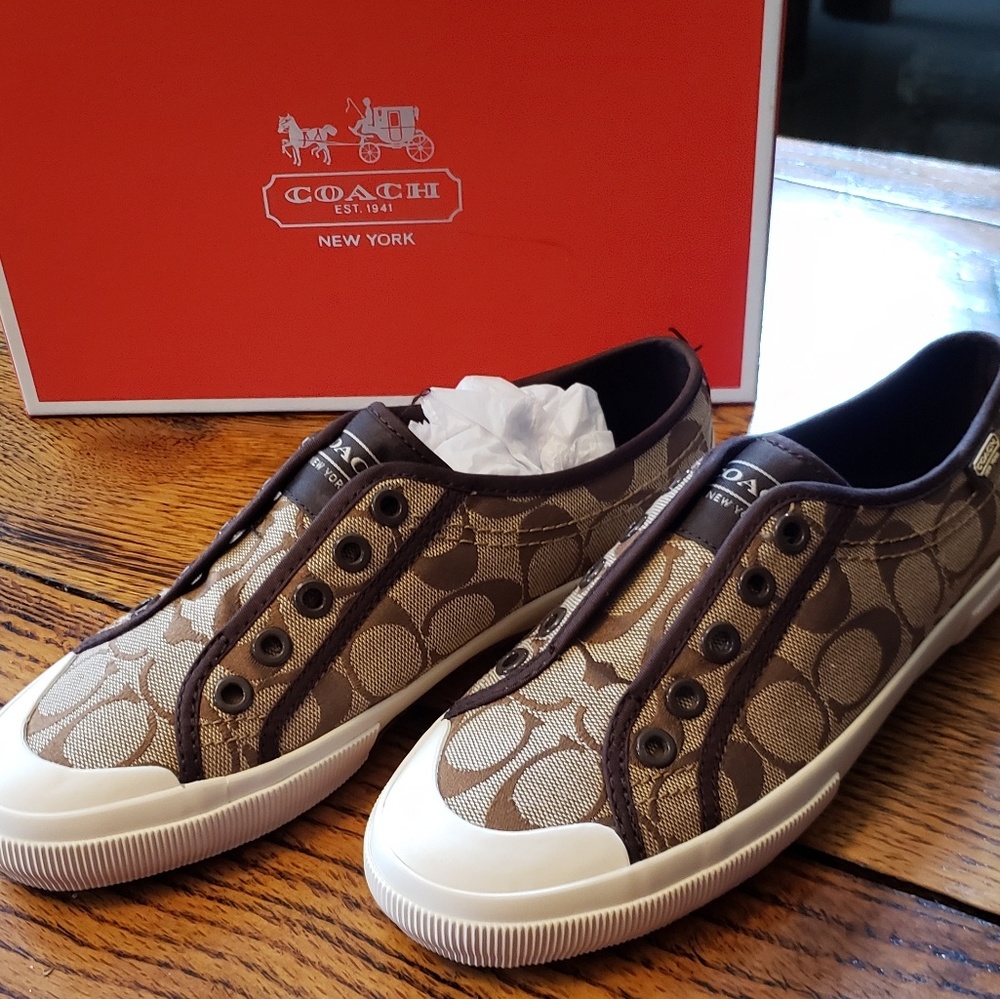 BNIB Coach Korrin Size 7 - Picture 2 of 5